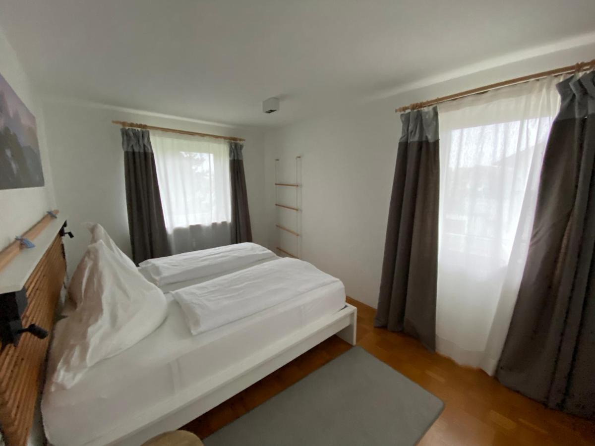 Ludwigslust - Ferienappartement Mit Bergblick Schwangau Exterior photo